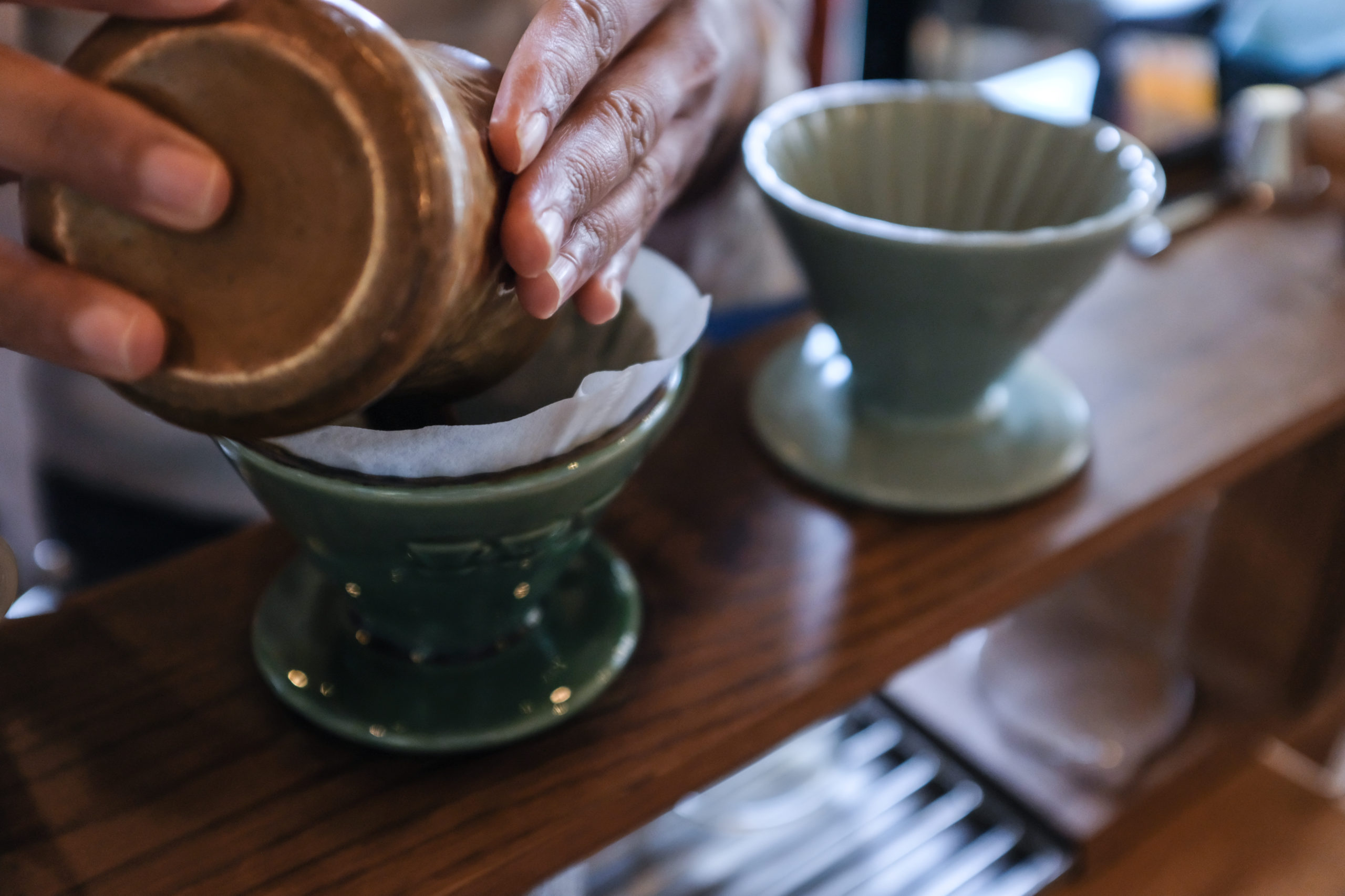 Read more about the article Why is Ceramic a Good Material for Brewing Coffee?